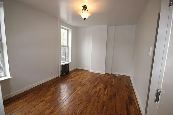 Rented by Nooklyn NYC LLC | media 15