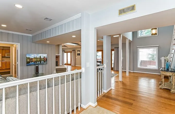 4 bed, 3700 sqft, $3,500 — Photo 4