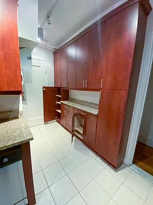 Rented by Brown Harris Stevens | media 10