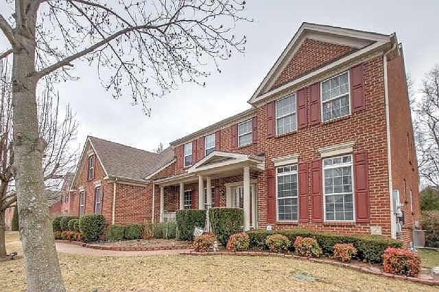 1st image of 307 Applecross Dr