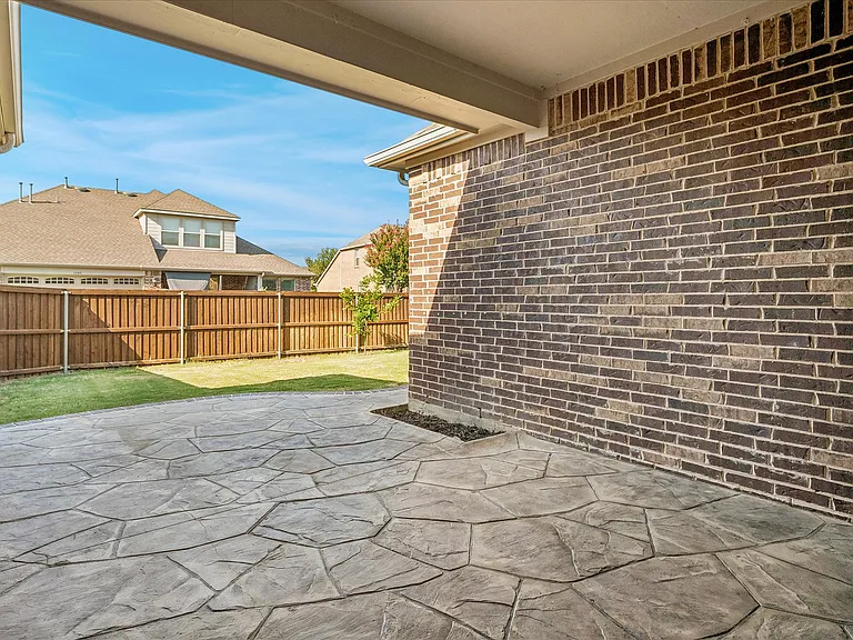 1037 Everglades Dr — Photo 25