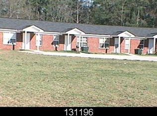 303 Pine Ave APT B, Cherryville, NC 28021