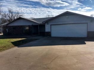 285 N Petit Jean St, Magazine, AR 72943