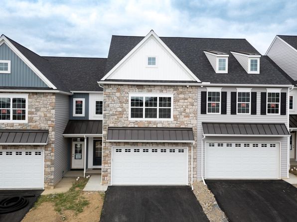 2468 Spring Water Cir, Lancaster, PA 17601