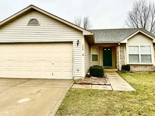 1460 Blue Brook Way, Greenwood, IN 46143