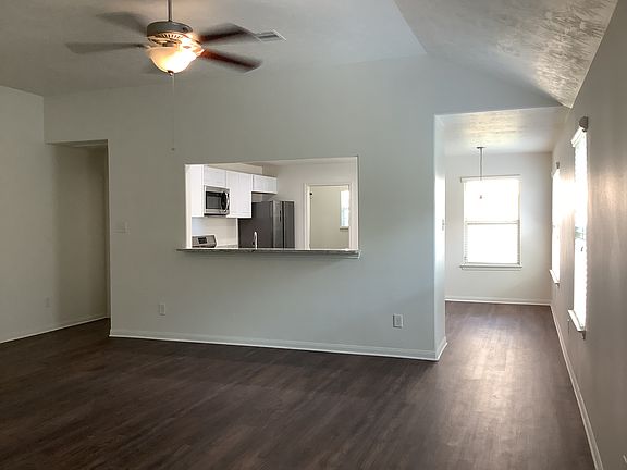 4th image of 19430 Aventine Plantation Dr
