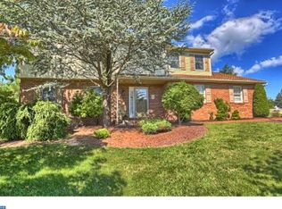 504 Sycamore Rd, Mohnton, PA 19540