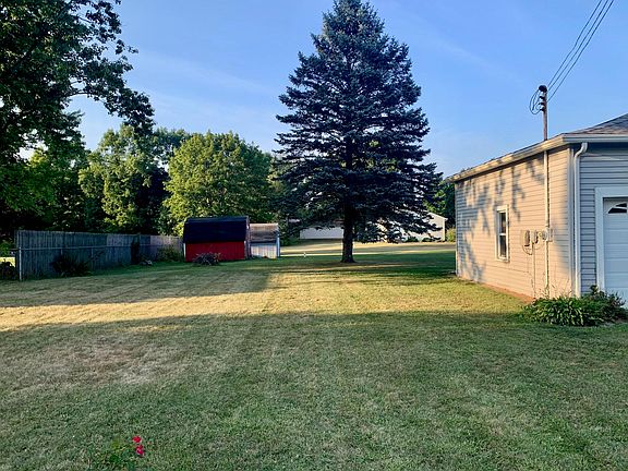 2nd image of 100 Crosby Dr