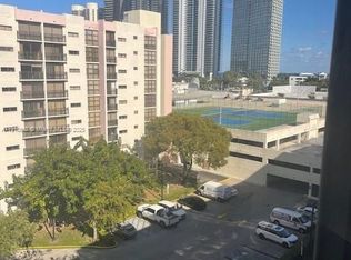 16909 N Bay Rd APT 805, Sunny Isles Beach, FL 33160