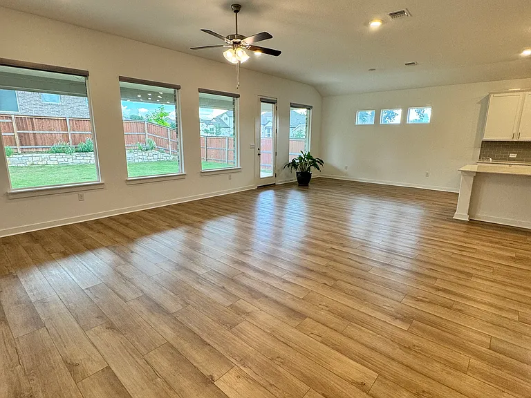 1909 Ridge Runner Dr — Photo 12