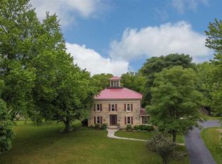 9463 Edwardsville Rd, Winnebago, IL 61088