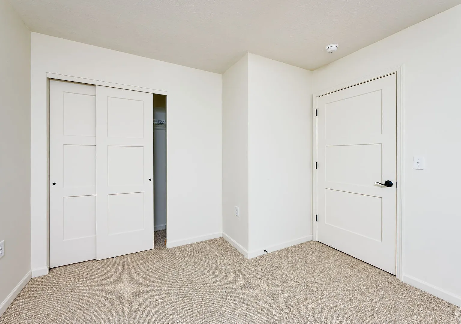 2 Bed Ranch — Photo 3
