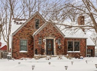 2910 47th St, Des Moines, IA 50310