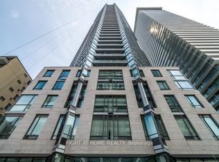 45 Charles St E #4107, Toronto, ON M4Y0B8