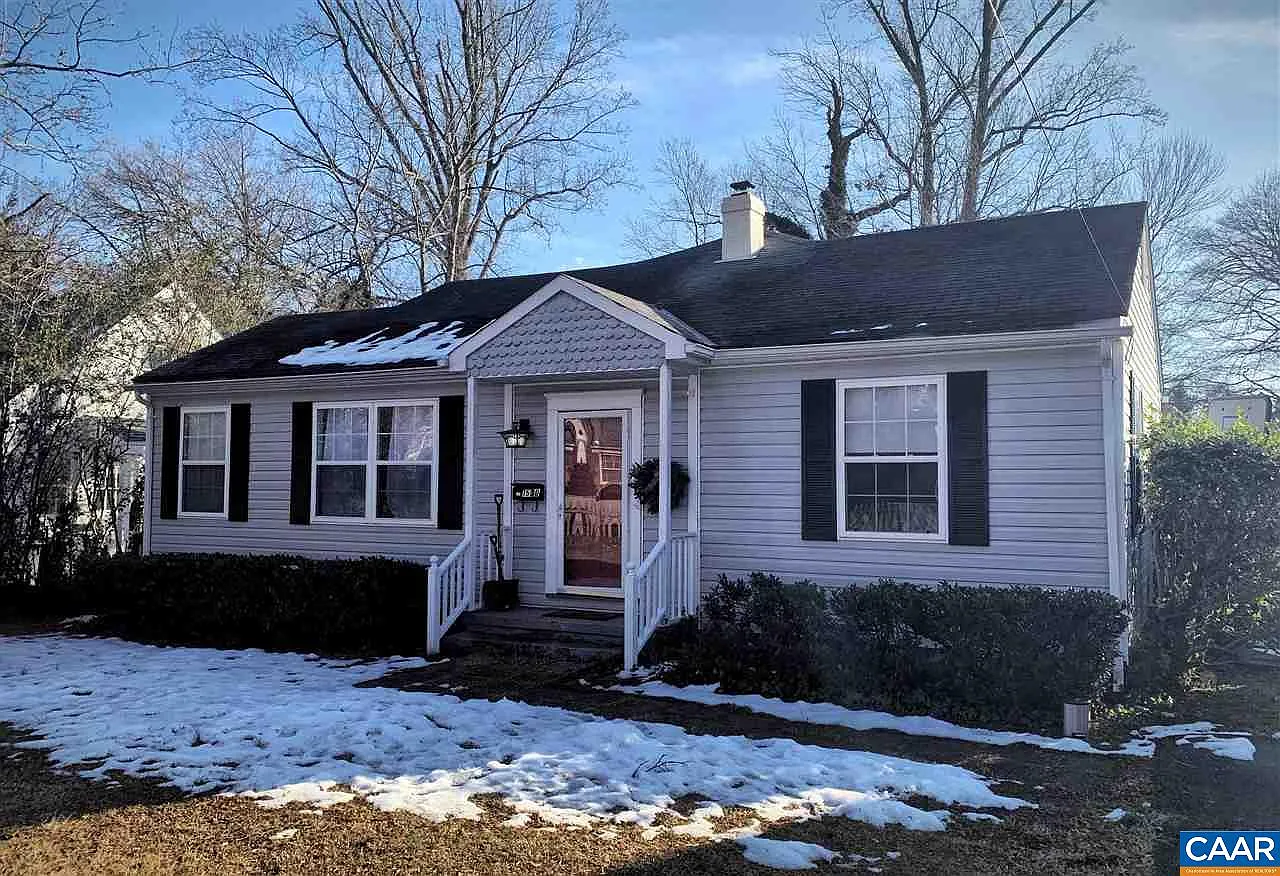 1530 Oxford Rd photo 1