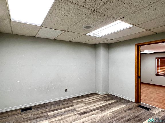 3rd image of 520 Mitchell St