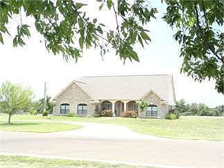 1st image of 1352 Cedar Oaks Cir