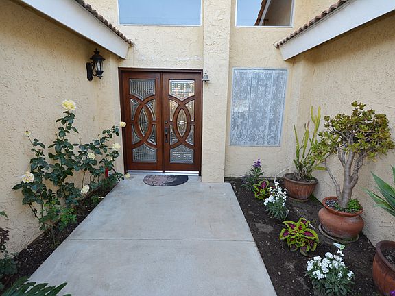 2nd image of 1236 E Sierra Madre Ave