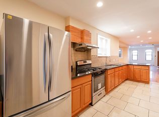 1532 Christian St, Philadelphia, PA 19146