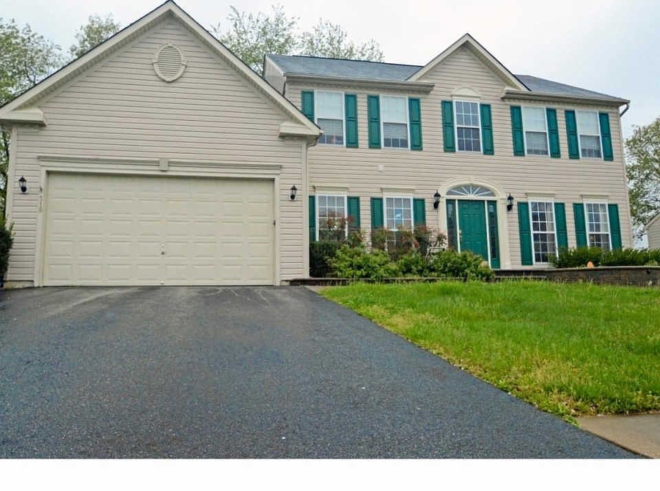 1st image of 518 Amanda Dr