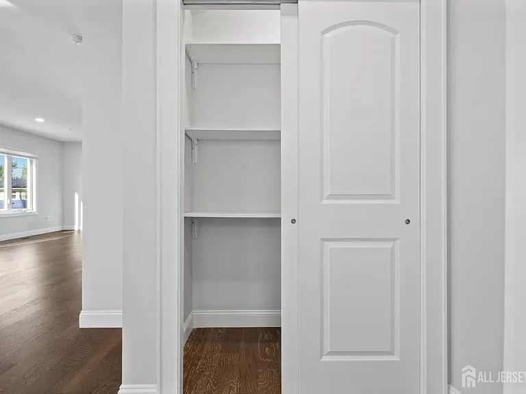 22 Arcadia Pl #B — Photo 12