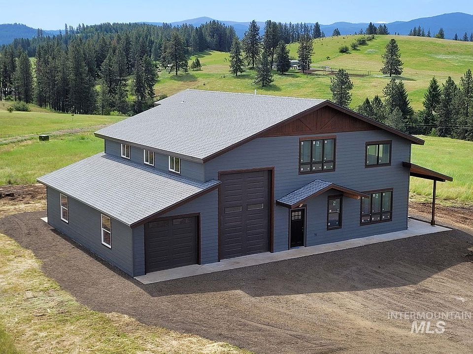 2nd image of 114 Sunset Ln