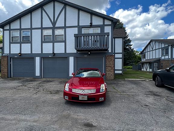 3rd image of 3674 N Newgate Ln
