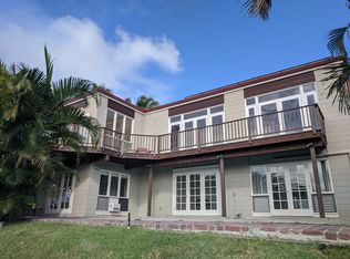 252 Lumahai Pl, Honolulu, HI 96825