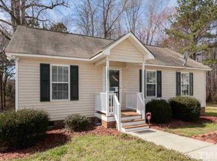 1237 Grovewood Dr, Clayton, NC 27520