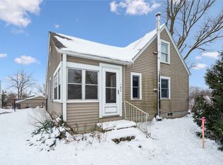 102 Broadway St, West Branch, IA 52358