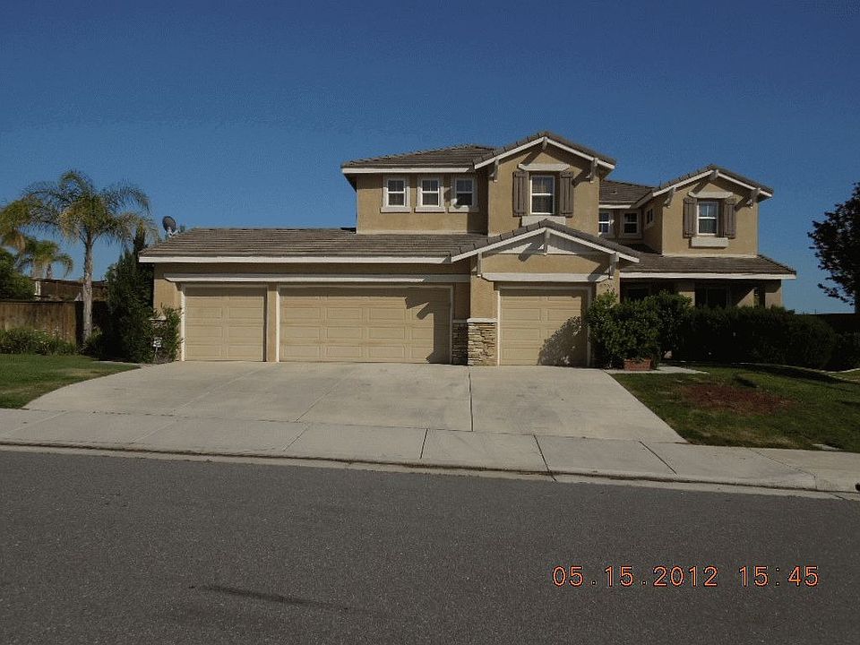 1st image of 41590 Grand View Dr