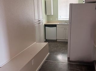 220 W 4th St APT 7, Aberdeen, WA 98520