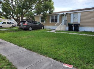 7494 Charlin Pkwy #B, Orlando, FL 32822