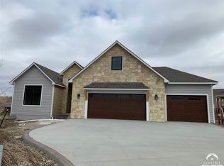 5802 Freemont Way, Lawrence, KS 66049