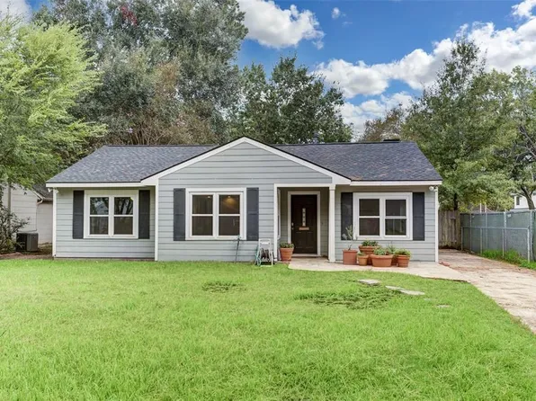 1717 Viking Dr, Houston, TX 77018