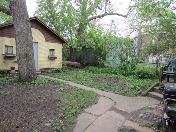 3rd image of 1522 North Ave NE