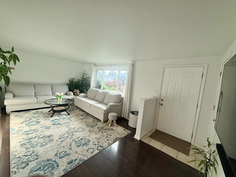 21 Danielle Dr #1