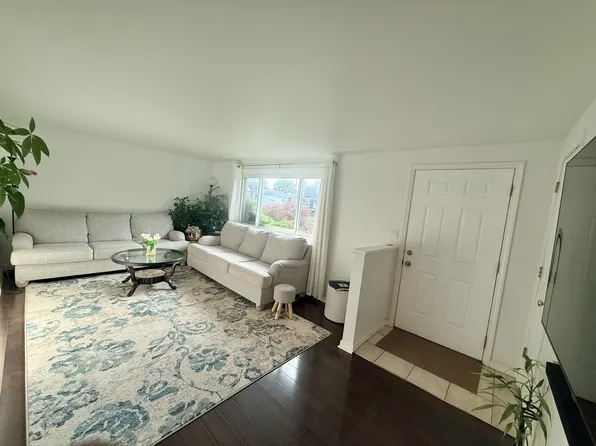 21 Danielle Dr Floor 1, Buffalo, NY 14227