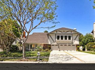 15 Country Ln, Rolling Hills, CA 90274