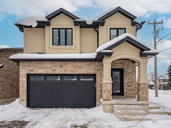 3rd image of 23 Forfar Ave