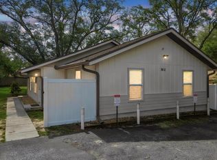 1812 Poinsettia Ave, Tarpon Springs, FL 34689