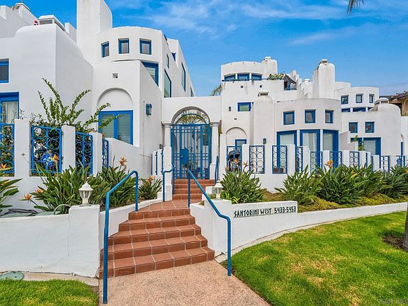 3rd image of 5437 La Jolla Blvd