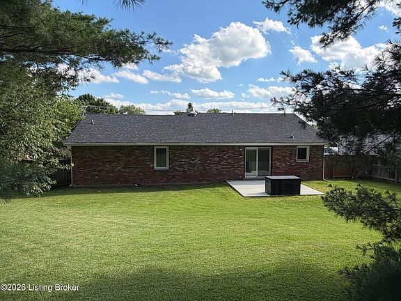 3rd image of 1019 Harmony Landing Rd