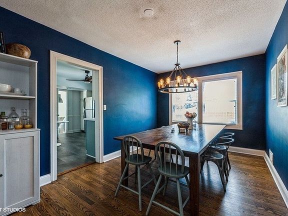 5th image of 138 W Comfort St