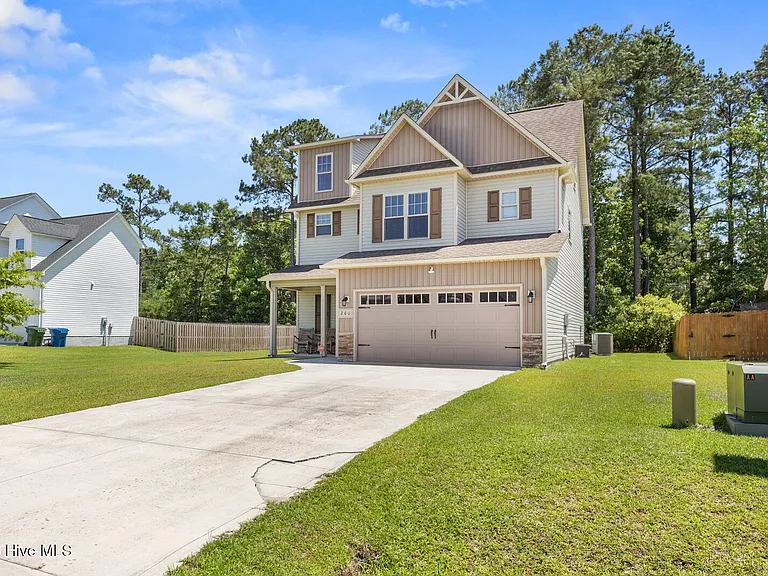 260 Breakwater Dr — Photo 3