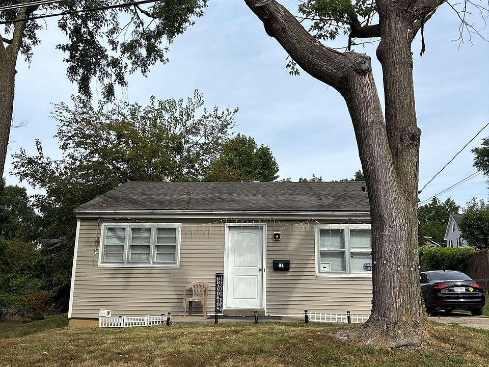 1st image of 107 N Taylor St
