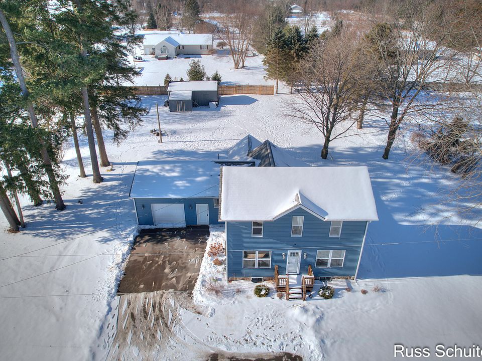 5897 S Green Ave, Fremont, MI 49412 | Zillow