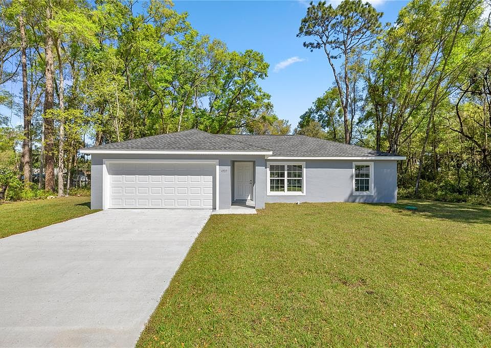 1st image of 4585 SE 136th St