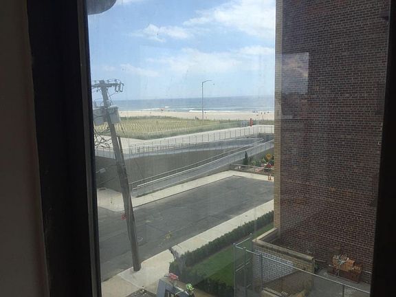 5th image of 131 Beach 122nd St #3