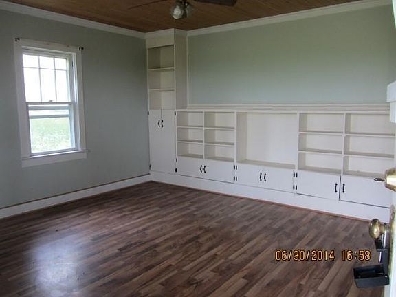 2nd image of 23800 Rock Island Dr